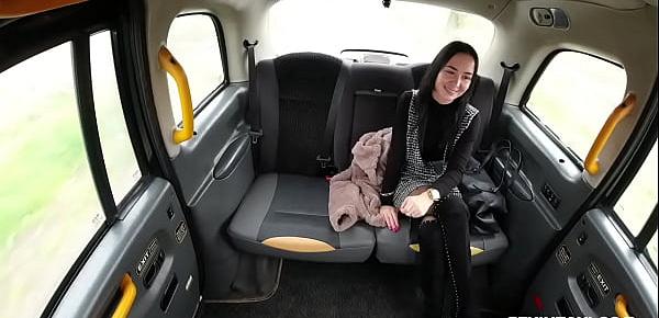  Girl fucks in a taxi without restraint